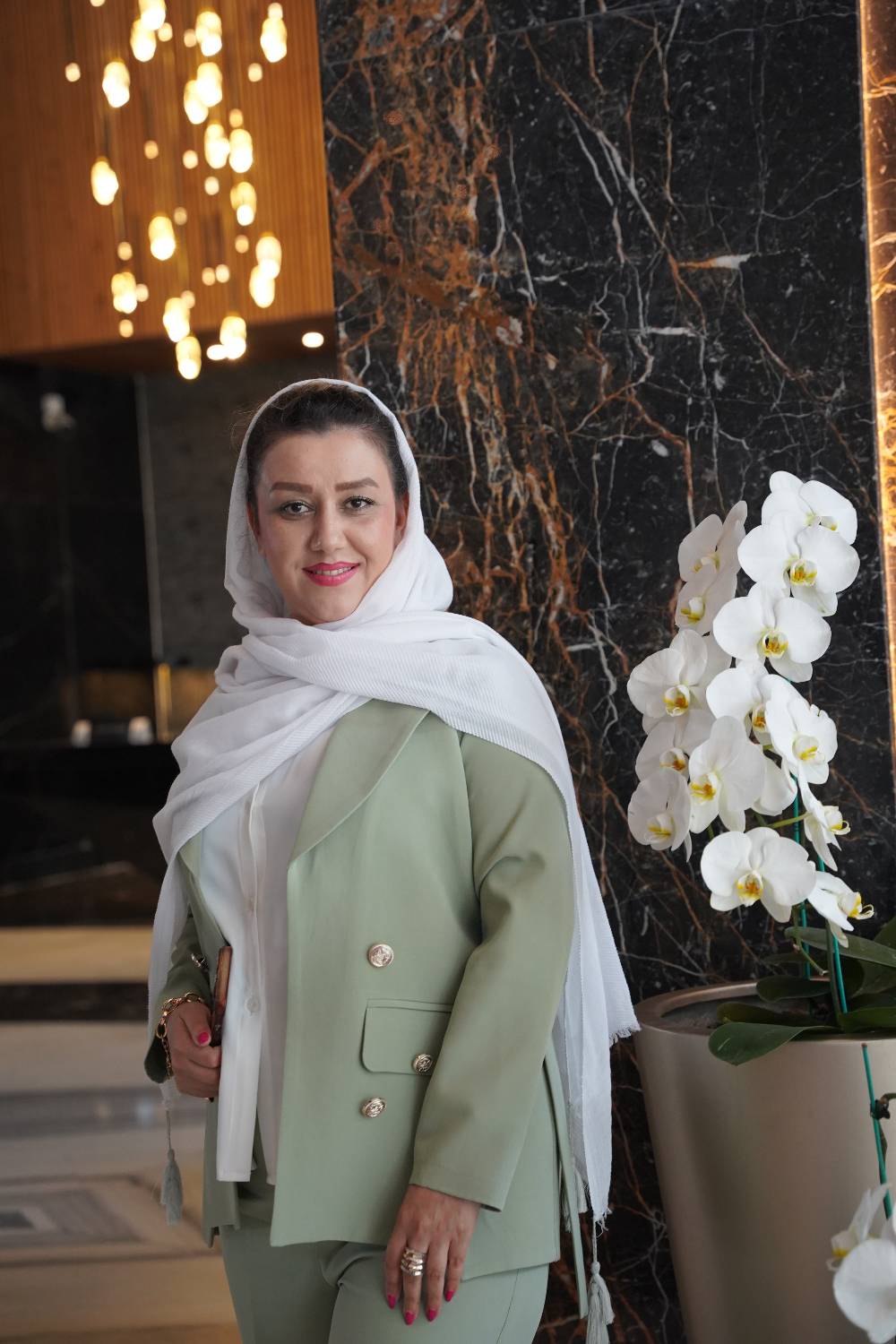 ساناز فراهانی